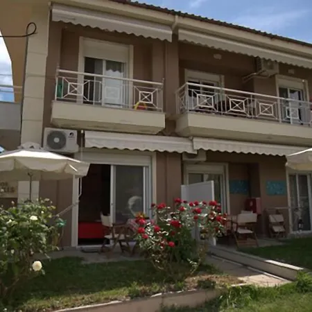 Giannakis Chrysi Ammoudia