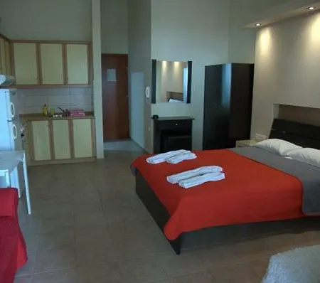 Giannakis * Chrisi Ammoudia