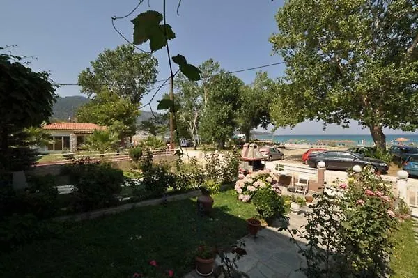 Giannakis * Chrysi Ammoudia